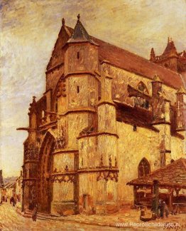 De kerk in Moret, regenachtige ochtend De kerk in Moret, regenachtige ochtend