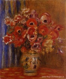 Vaas met tulpen en anemonen