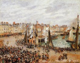De vismarkt, Dieppe, grijs weer, ochtend