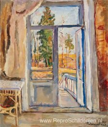 Lente. Open deur op het balkon.