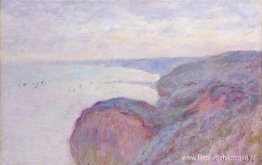 Klif bij Dieppe, bewolkte lucht Klif bij Dieppe, bewolkte lucht