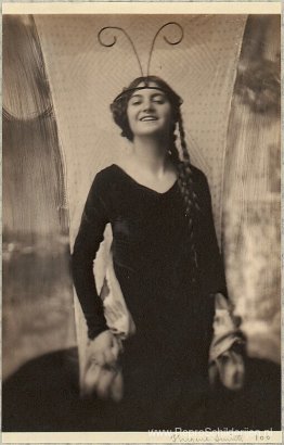 Fritzi von Derra - De exotische danseres Fritzi von Derra - De exotische danseres