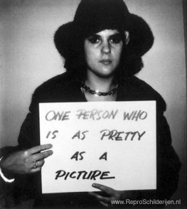 Eén persoon die zo mooi is als een plaatje Eén persoon die zo mooi is als een plaatje