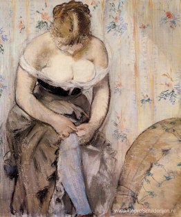 Vrouw die haar kousenband vastmaakt Vrouw die haar kousenband vastmaakt