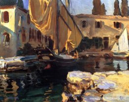 San Vigilio. Een boot met gouden zeil San Vigilio. Een boot met gouden zeil