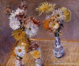 Vier vazen met chrysanten Vier vazen met chrysanten