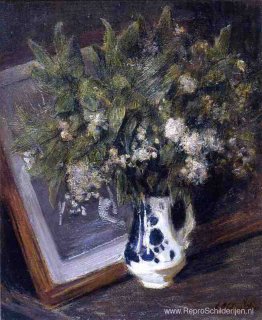 Bloemen in een Delftse kan Bloemen in een Delftse kan