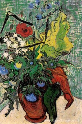 Wilde bloemen en distels in een vaas Wilde bloemen en distels in een vaas