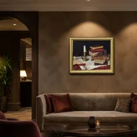 Stilleven met boeken en kaars  — Boutiquehotel
