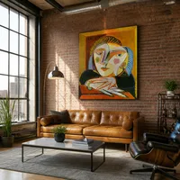 Vrouw bij het raam — Moderne loft