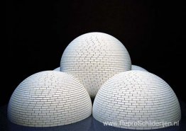 Model voor baksteenconstructie (vier koepels en een bol) Model voor baksteenconstructie (vier koepels en een bol)