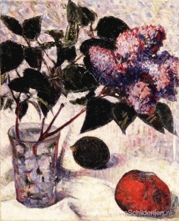 Seringen in een glas, appel en citroen Seringen in een glas, appel en citroen