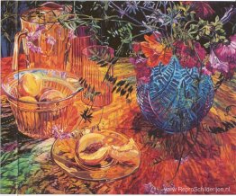 Gesneden perzik, blauwe vaas Gesneden perzik, blauwe vaas