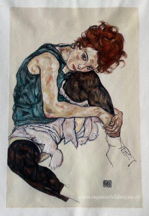 Zittende vrouw met gebogen knie – met de hand geschilderde reproductie, foto van het voltooide schilderij