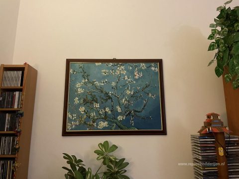 Takken met Amandelbloesem  – met de hand geschilderde reproductie, foto van het voltooide schilderij
