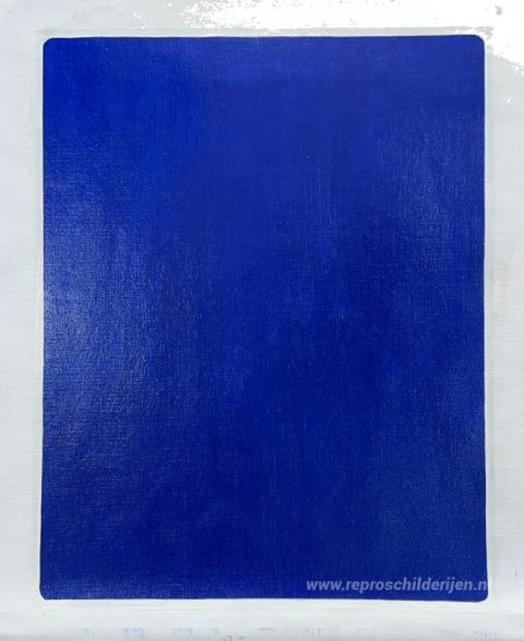 Internationaal Klein Blauw – met de hand geschilderde reproductie, foto van het voltooide schilderij