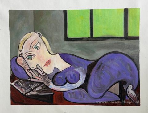 Liggende vrouw die leest – met de hand geschilderde reproductie, foto van het voltooide schilderij